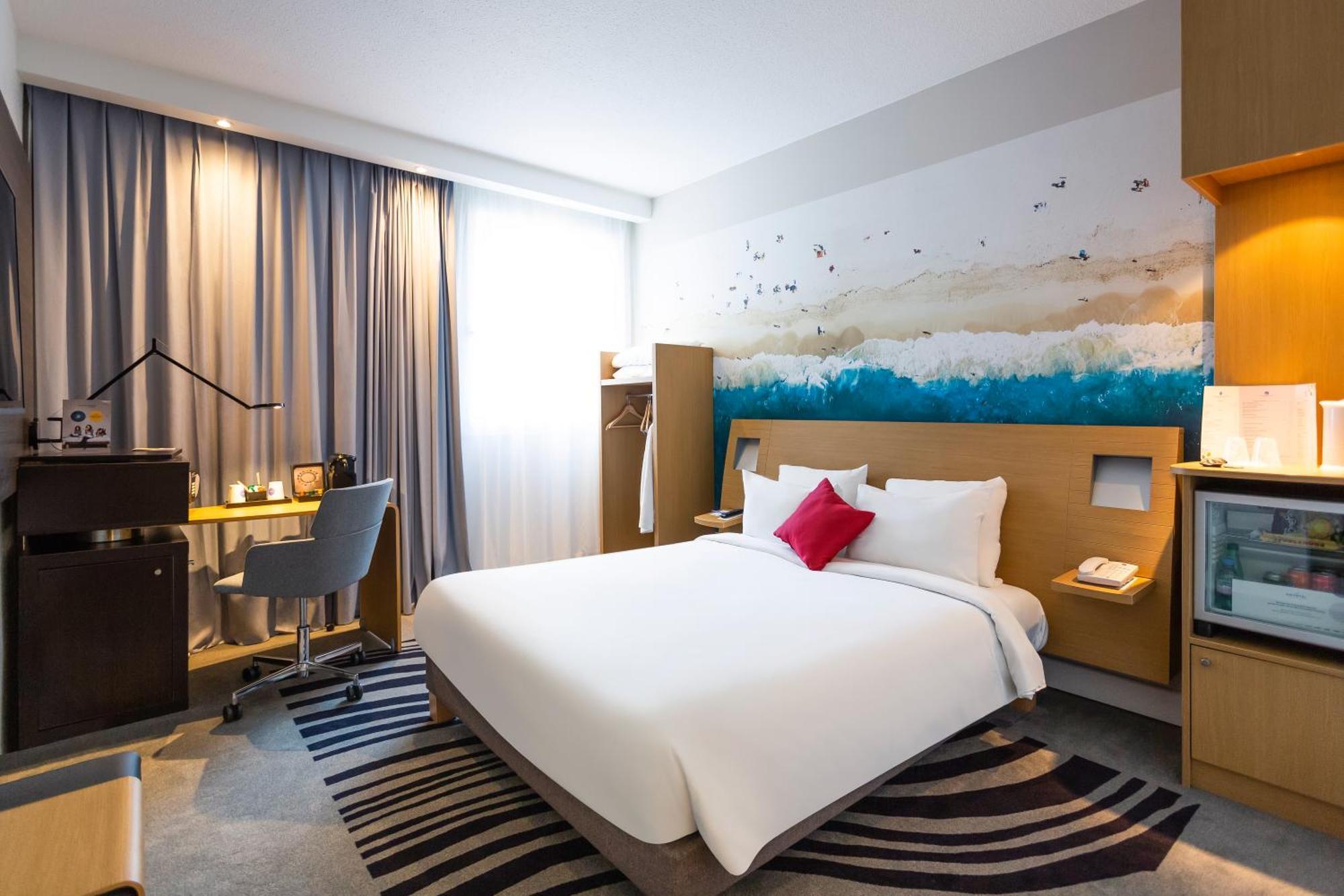 Novotel Bordeaux Centre Ville Bagian luar foto